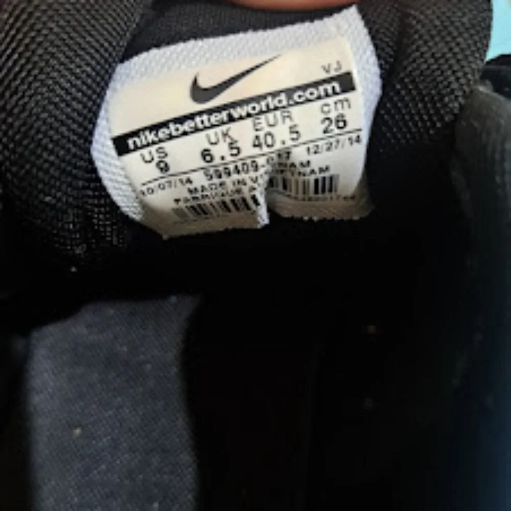 Womens‎ Nike Air Max Thea black running shoes size 8.5